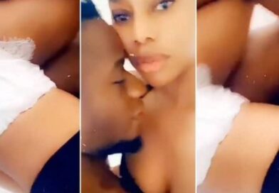 Popular Slay Queen Breaks Internet With Her Bedroom Video, As She Goes Wild 20 Popular Slay Queen Breaks Internet With Her Bedroom Video, As She Goes Wild