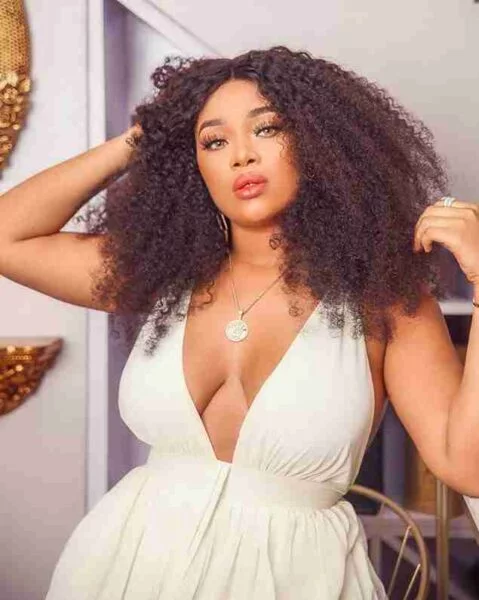 HYPOCRITES! Actress, Onyi Alex SLAMS Nigerians Who Celebrate BBNaija Stars For Fornicating On Live TV But Call Celebs Who Post Nudes Prostitutes