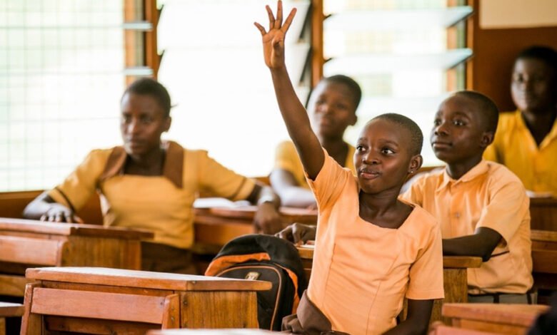 Ghanaian schools to reopen mid-January