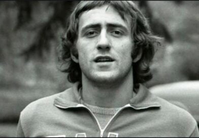 Ex-Italy Defender Dies After Legs Amputated Due To COVID-19 1 Ex-Italy Defender Dies After Legs Amputated Due To COVID-19