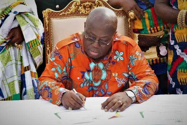 Akufo-Addo swears in 28 ministers, urges them to deliver