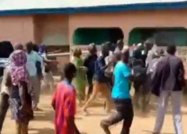 NPP supporters in Chereponi and East Mamprusi reject DCE nominees, vandalise party properties 1 CaptureO