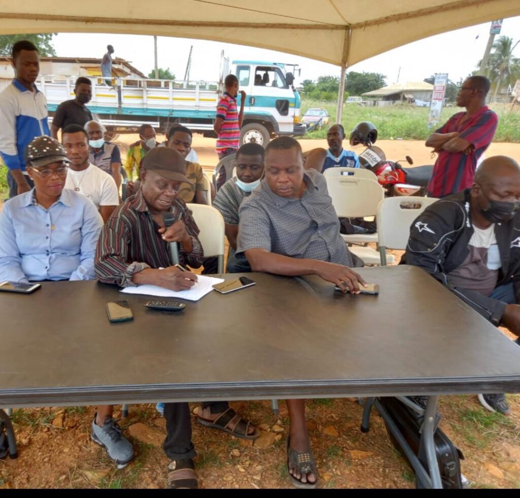 Danfa residents mad at NDC MP over bad roads 1 WhatsApp Image 2021 09 21 at 8.58.02 AM