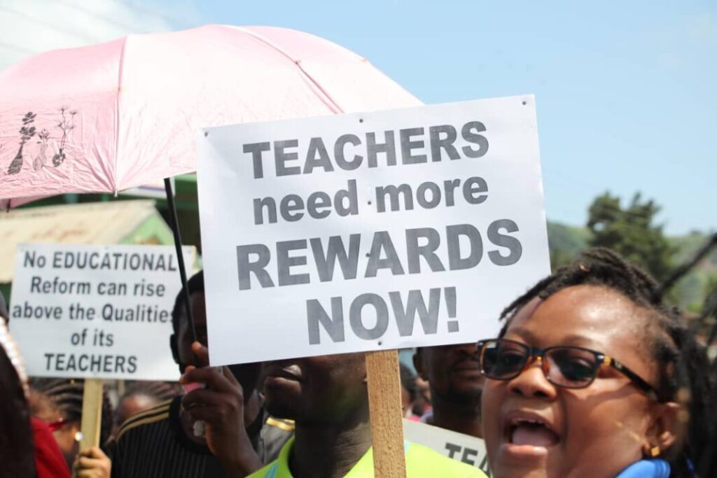 Teachers unhappy over lack of textbooks for new curriculum 1 WhatsApp Image 2021 10 06 at 6.21.06 AM 1068x712 1
