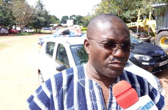 minister tours projects in savannah upper west regions