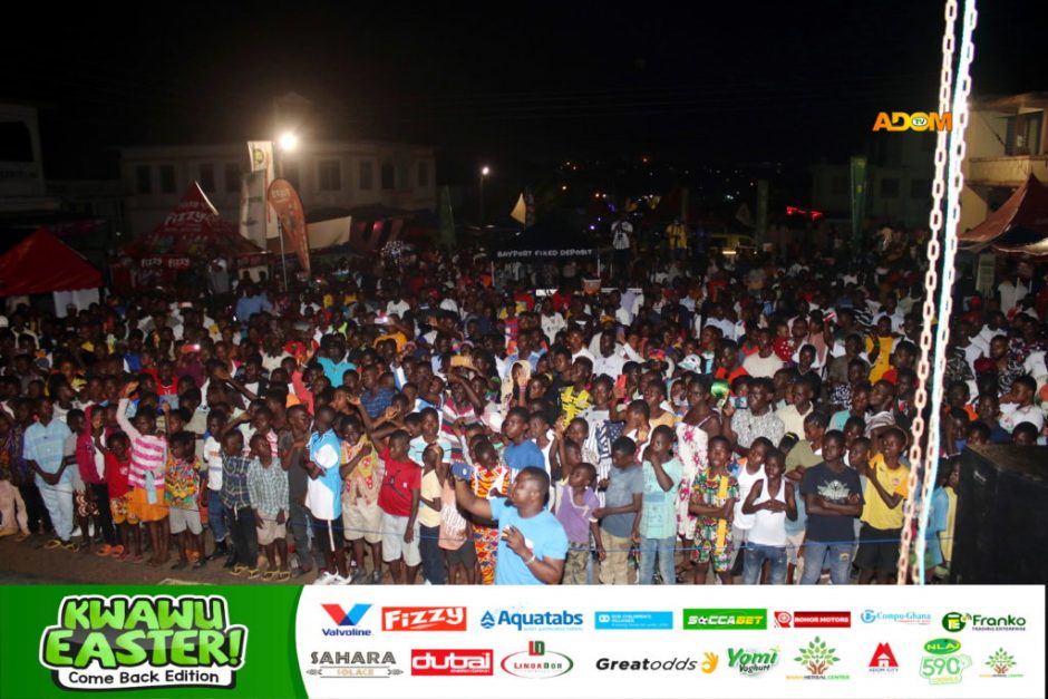 Kuami Eugene shuts down Adom Mega Street Bash 2022 1 kuami eugene shuts down adom mega street bash 2022 scaled