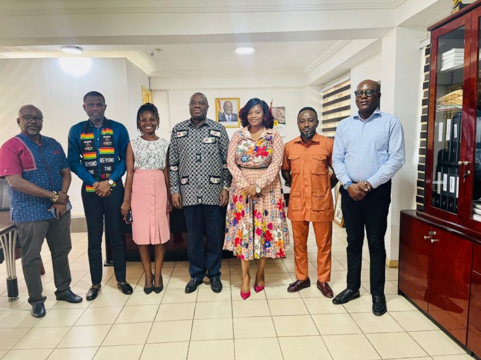 dr mohammed awal assures arts and tourism writers association of support scaled