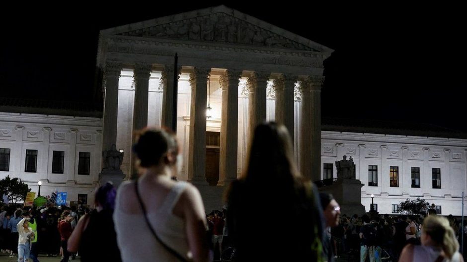 roe v wade us supreme court may overturn abortion rights leak suggests scaled