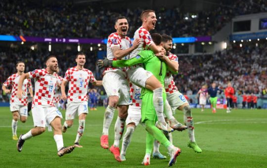 2022 world cup dominik livakovic the hero as croatia beat japan on penalties