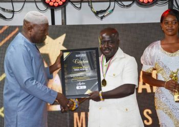 38 herbal and alternative medicine practitioners honoured