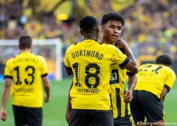 Bayern loss leaves Dortmund on top of League