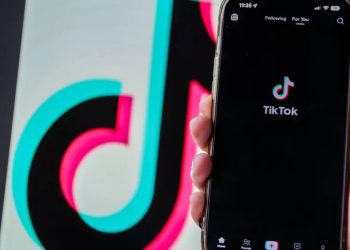 BBC advises staff to delete TikTok from work phones