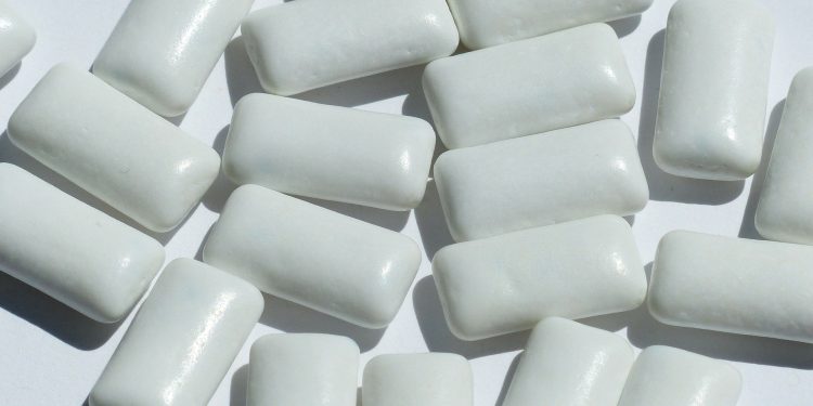 chewing gum improves academic performance