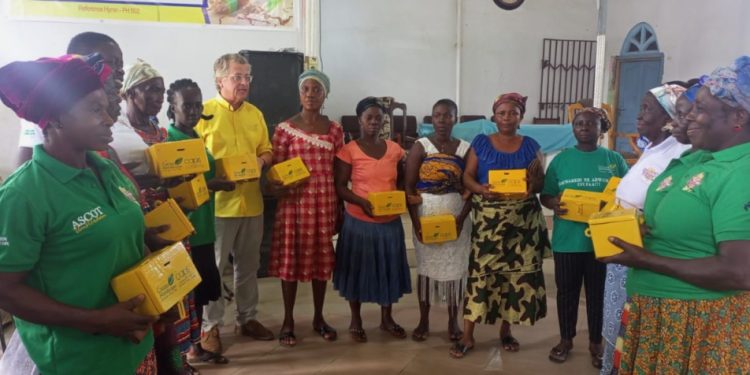 fondation sucres et denrees provides support to expand cocoa abrabopas pension scheme