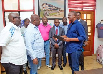 Old boy, DRW donate laptops to Mfantsipim