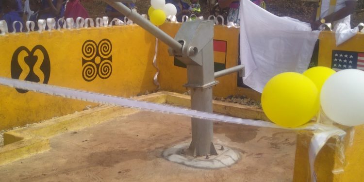 residents of benimase gets 3 boreholes from kick 2 build