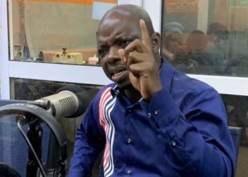 Apologise to our hardworking trotro drivers – Abronye DC tells Mahama