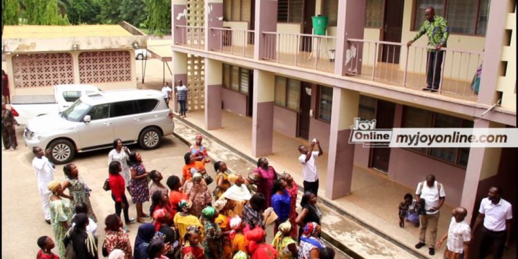 ashanti regional minister chastises unpaid school feeding caterers who besieged regional coordinating council