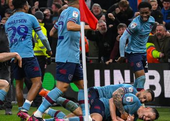 Burnley secure Premier League promotion with win over Middlesbrough