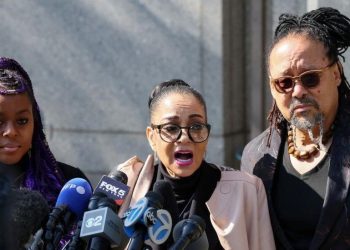 Ed Sheeran tells court he’d ‘be an idiot’ to copy Marvin Gaye’s song