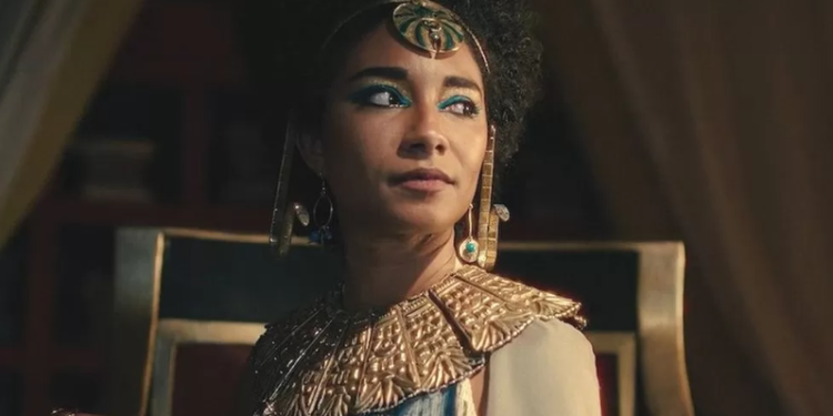 egyptians complain over netflix depiction of cleopatra as black
