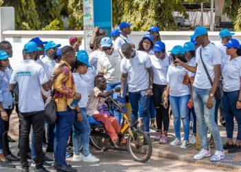 Inspired ALSWEL Foundation Feeds The Homeless On The Street Of Accra