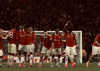Manchester United through to FA Cup final after penalty shootout win over Brighton