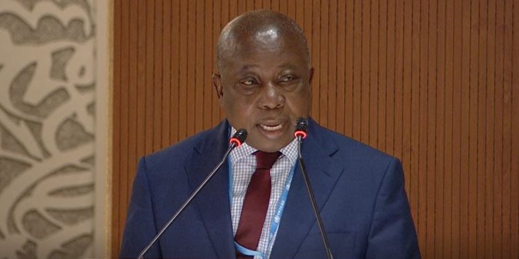 nhis i pay cash for healthcare because of extortion health minister