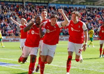 Tariqe Fosu scores first league goal in win over West Brom