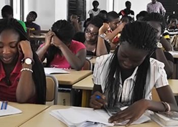 Tertiary students urged to seek other skills at their leisure