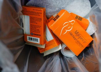 US Supreme Court preserves abortion drug access