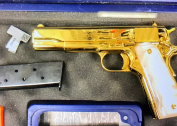 US women arrested in Sydney with golden gun in luggage