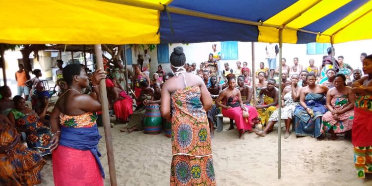 we also deserve public holidays traditionalists