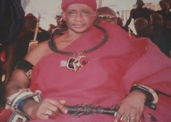 Youth urged to persist in moral uprightness