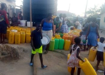 Acute water shortage hits Saki and adjoining communities 5 Acute water shortage hits Saki and adjoining communities