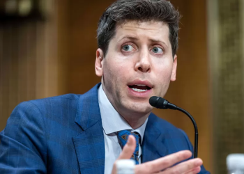 Artificial intelligence could lead to extinction, experts warn