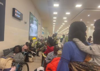 British Airways passengers disappointed after arriving at KIA without luggage