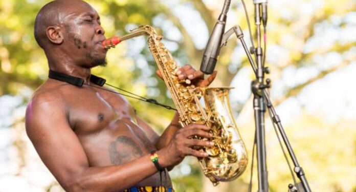 court remands seun kuti for 48 hours after alleged assault of police officer