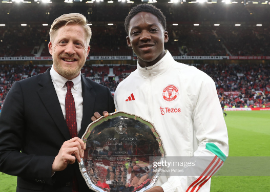 english born ghanaian kobbie mainoo named manchester united young player of the year
