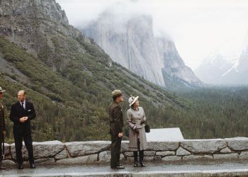 FBI reveals 1980s plot to kill Queen Elizabeth II 2 FBI reveals 1980s plot to kill Queen Elizabeth II