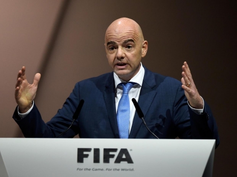 fifa president commends 32 national team coaches technical directors over world cup success