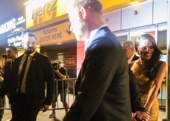 Harry and Meghan: Agency refuses to hand over photos