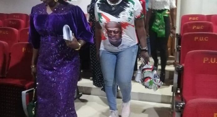 i will complete abandoned and new projects in anyaa sowutuom john mahama