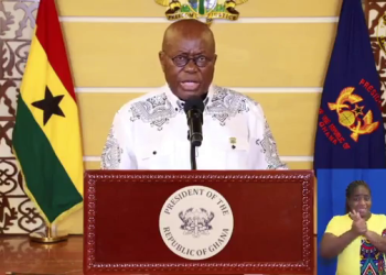 IMF deal: Government to reduce public sector compensations by 0.5%