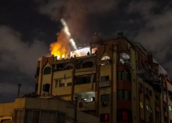 Israeli strikes kill Islamic Jihad commanders in Gaza