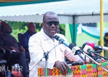Lands Minister commissions ultra-modern Forestry Commission office