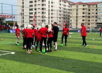 Liverpool legend John Barnes leads Standard Chartered Ghana’s football clinic in Accra