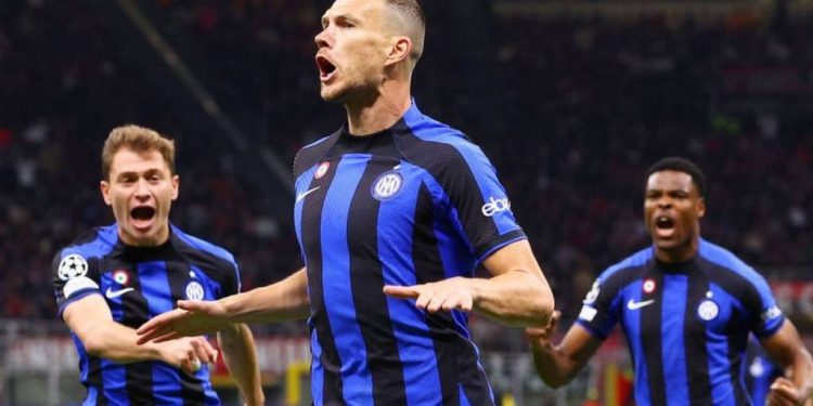 ucl inter take first leg advantage with 2 0 win over ac milan