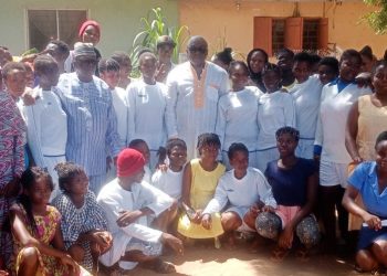 Ambassador Family Chapel donates to Amazing Shepherd Children’s home