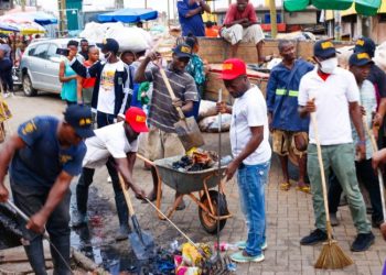 BMW Storms Kaneshie Market and Rallies Support For Bawumia